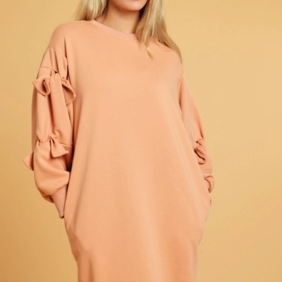 Chic Peach Bow Sleeve Dress - Picture 7 of 7